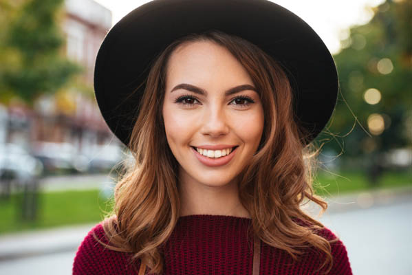 Some Ways Teeth Whitening Can Improve Your Smile